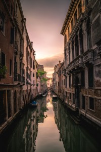 Unsplash uZt8wD1rgeo