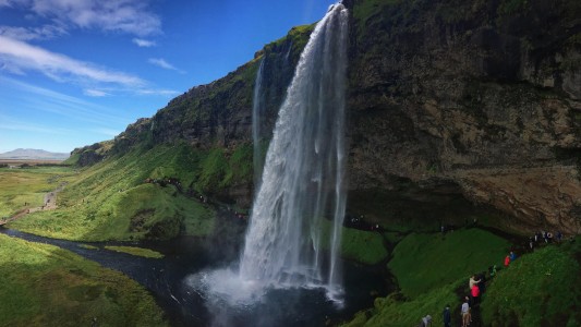 Unsplash V7MplrFOU4E